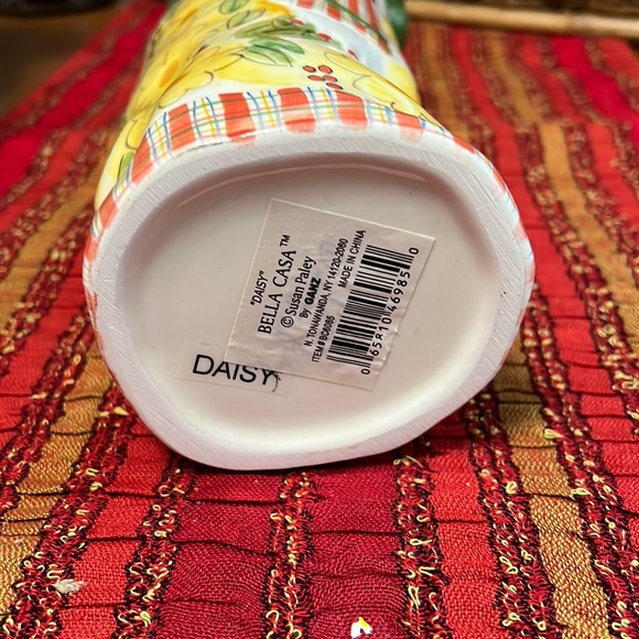 Daisy, Bella Casa Collection, designed by Susan Paley, sold by Ganz - Picture 3 of 5